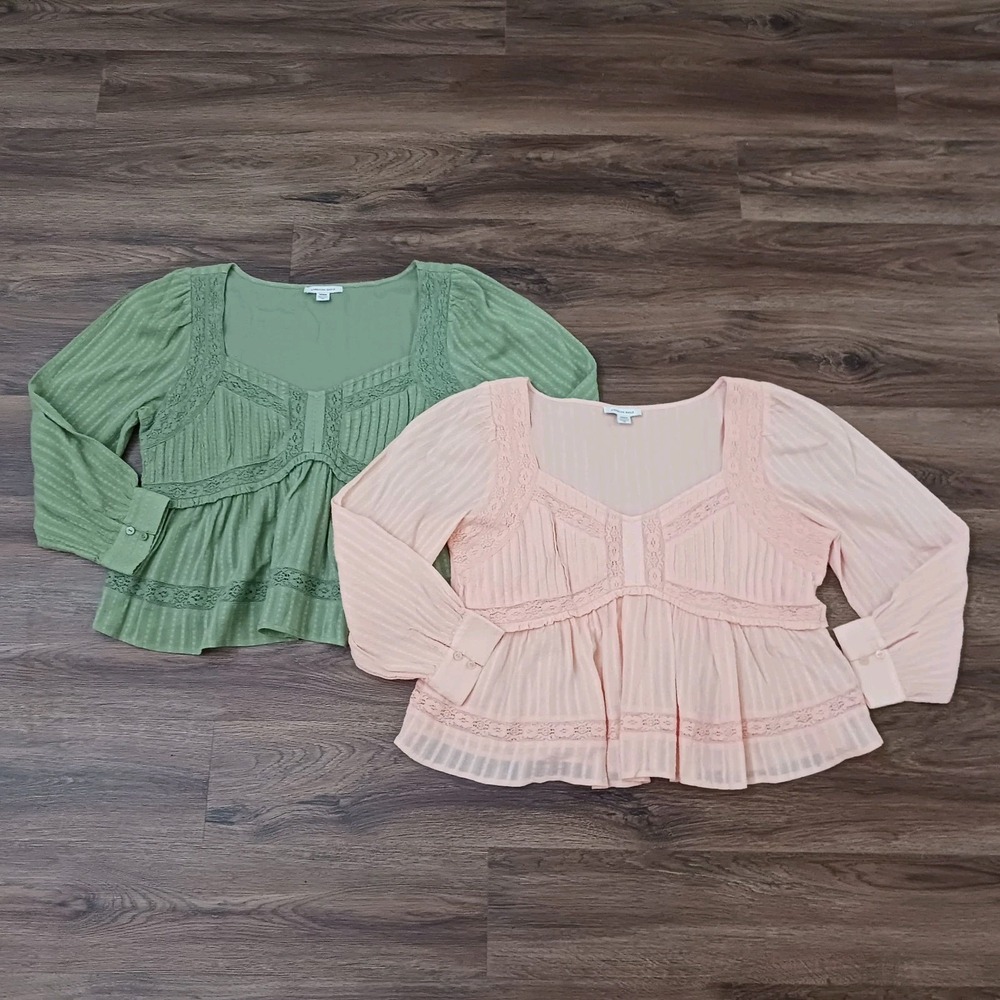 American Eagle Peach Green Lace-Accented Sweetheart Neckline Babydoll Top M
